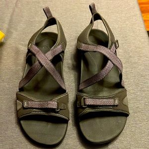 Abeo adjustable waterproof hiking sandals